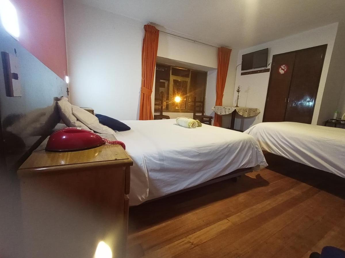 Isabela Hotel Ла-Пас Екстер'єр фото
