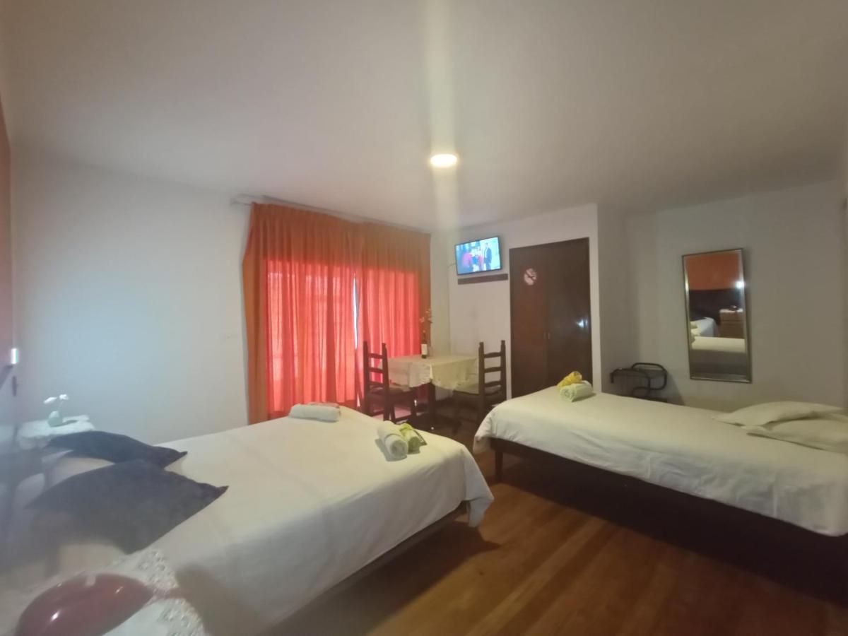 Isabela Hotel Ла-Пас Екстер'єр фото