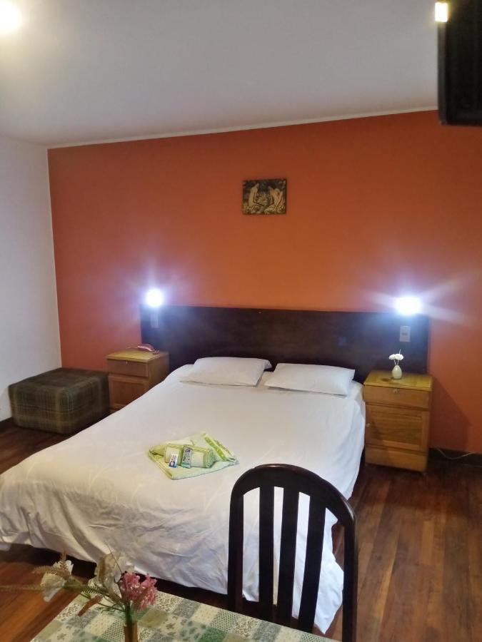 Isabela Hotel Ла-Пас Екстер'єр фото
