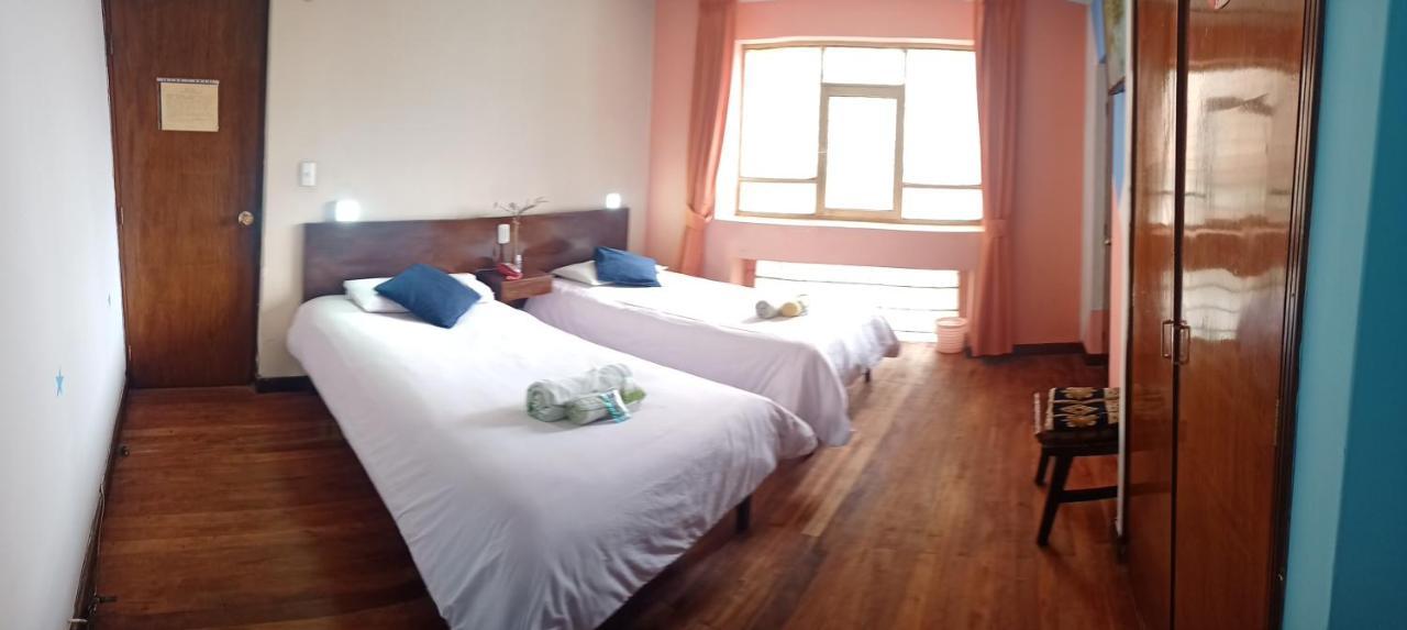 Isabela Hotel Ла-Пас Екстер'єр фото
