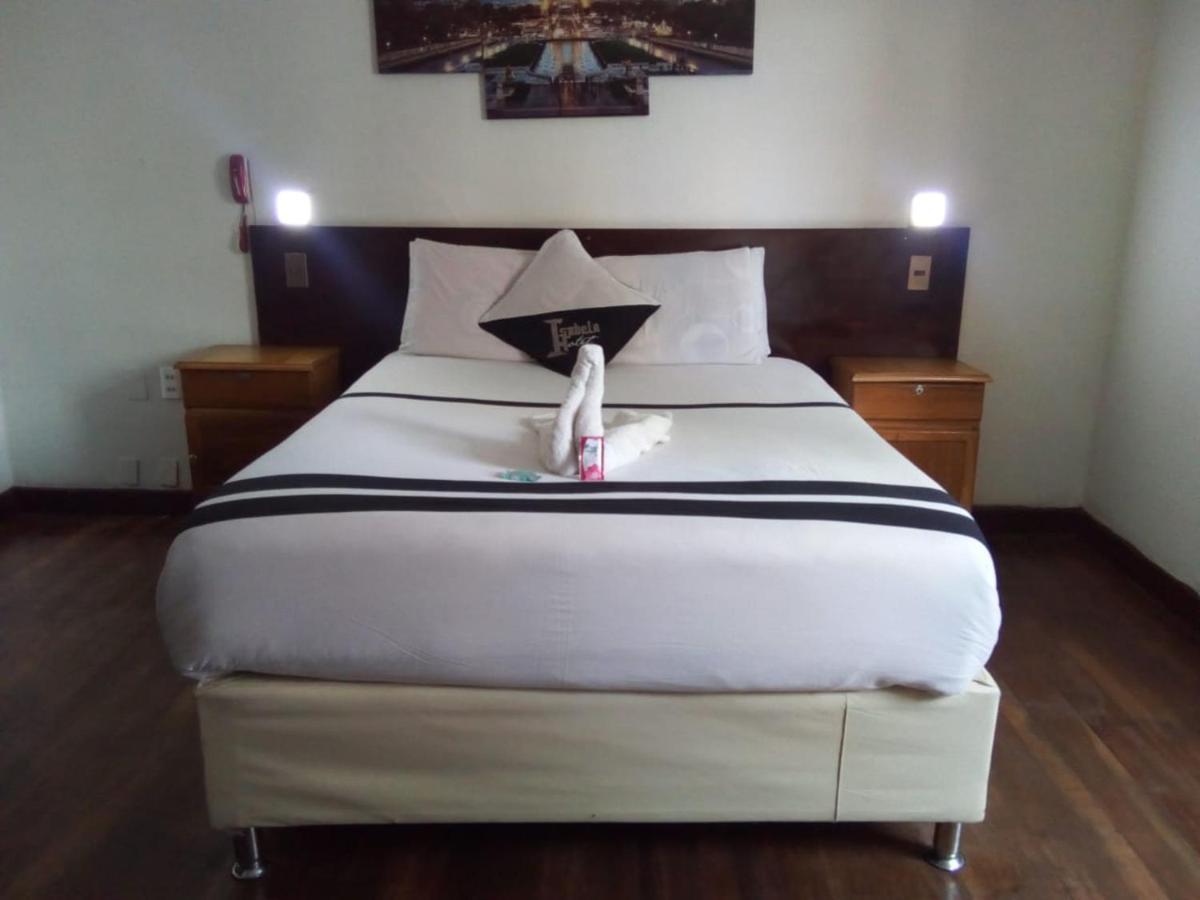 Isabela Hotel Ла-Пас Екстер'єр фото